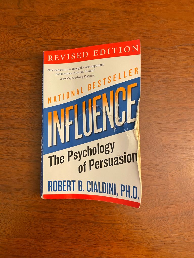 Book Review: “Influence: The Psychology of Persuasion” by Robert B. Cialdini  – Justin Zhuo Yan Hé